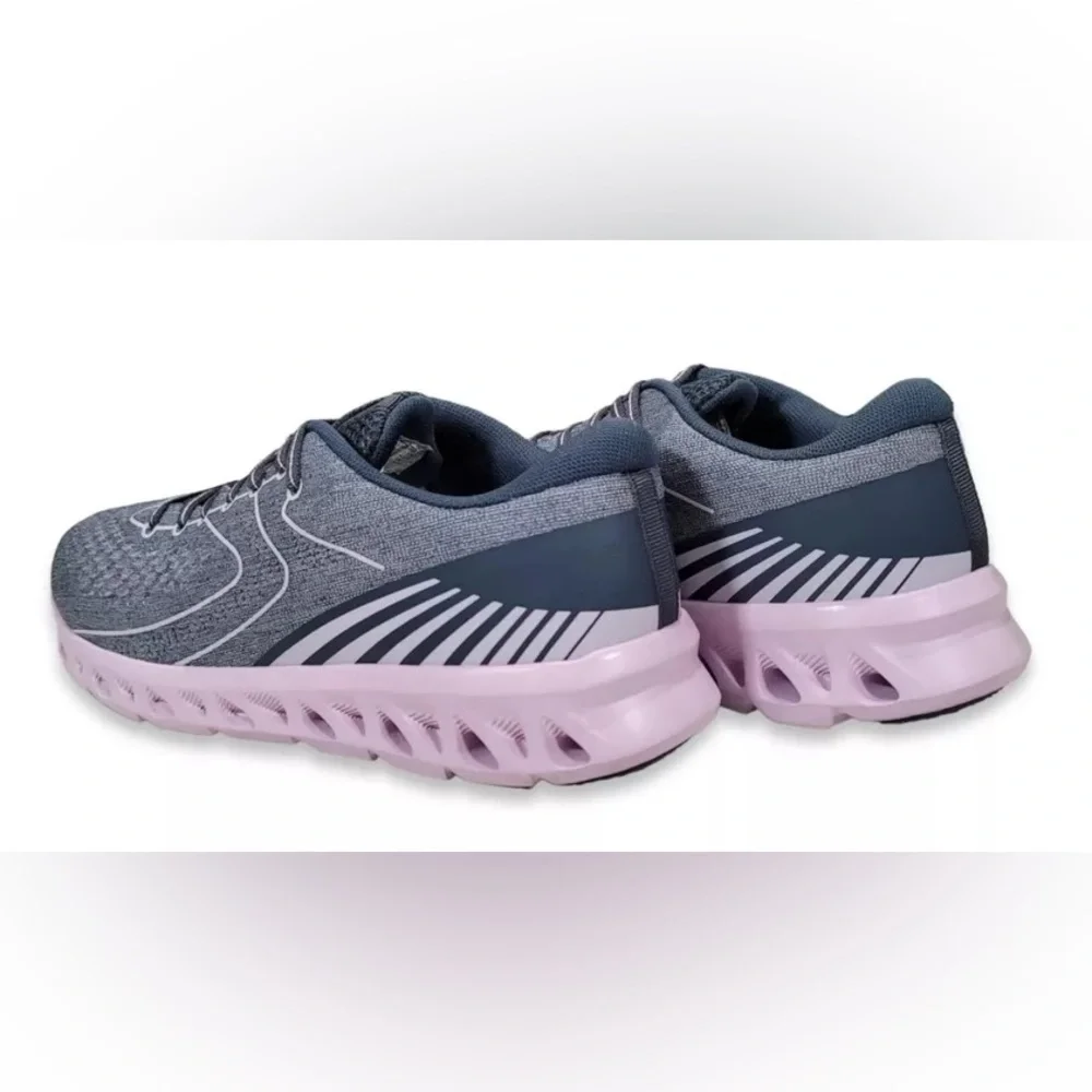 AVIA, Women's Tech Runner Lace Up Sneaker Size 7.5W, Gray and Purple